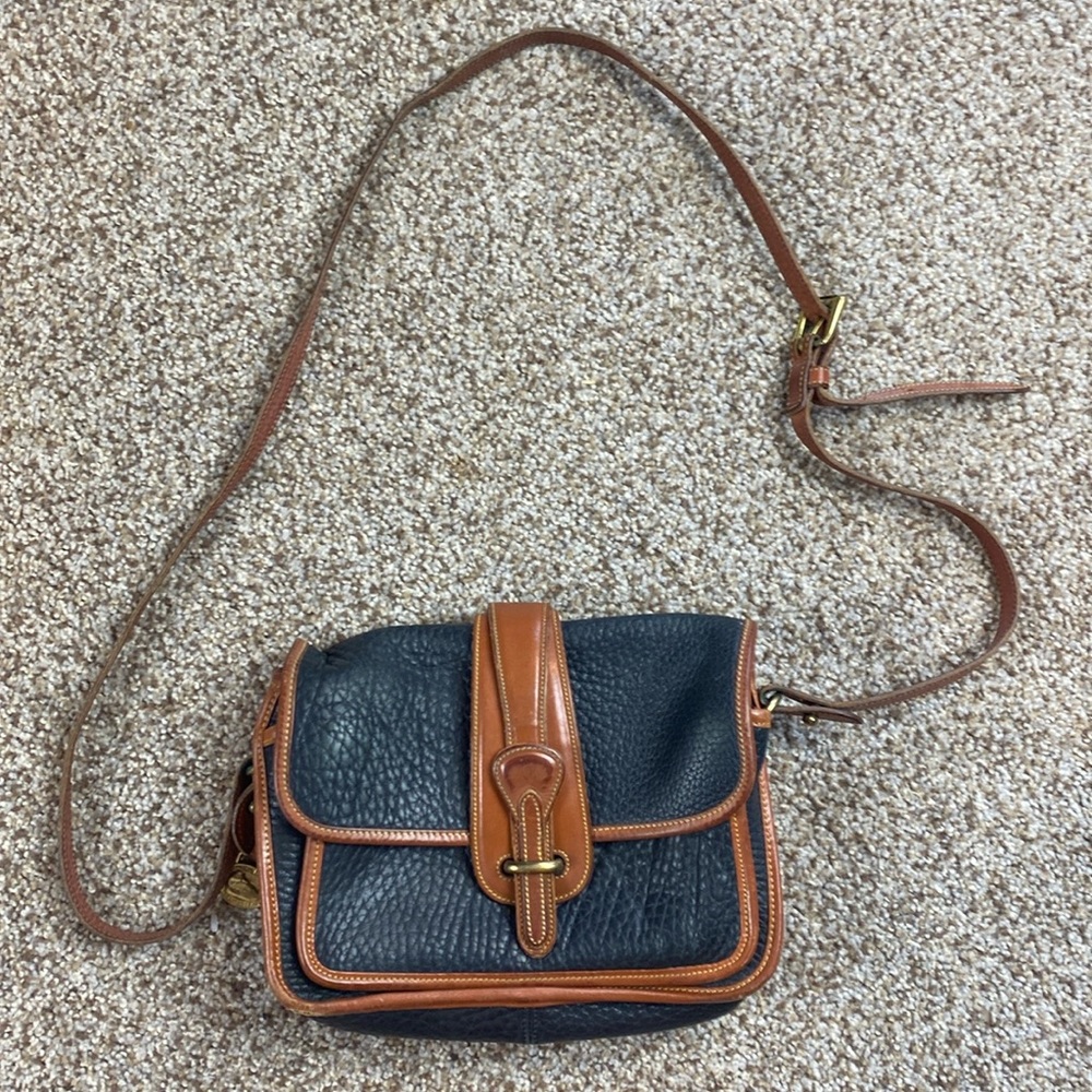 Dooney and Bourke Vintage Crossbody All Weather Pebbled Leather Purse